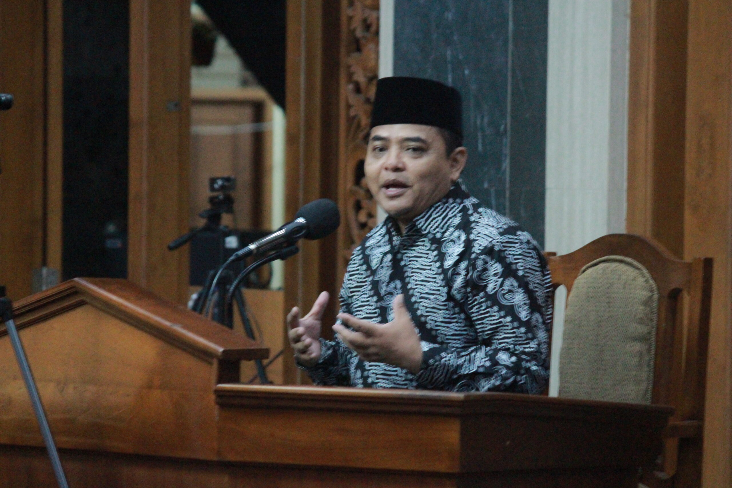 Manfaat Mencari Ilmu