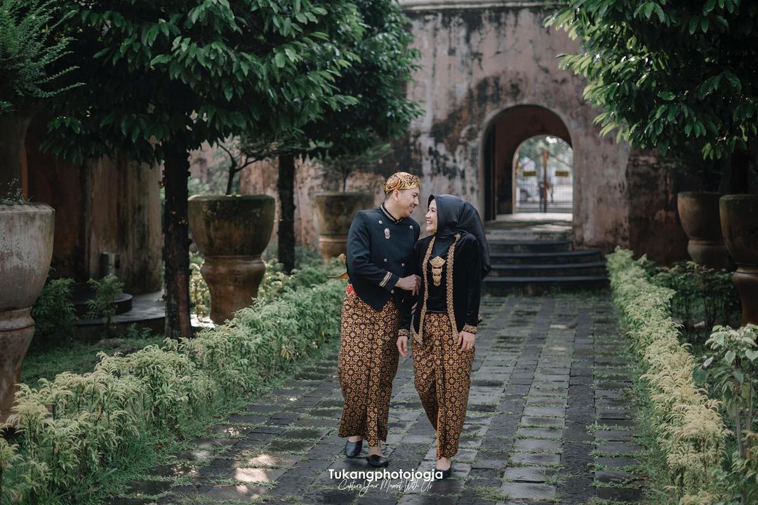 Bangunan-Bangunan Kuno Bernuansa Jawa-Portugis (IG: tukangphotojogja)