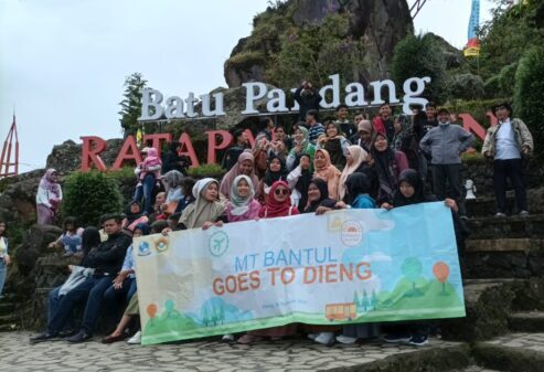 Kegiatan Keakraban dan Peningkatan Kapasitas Mubaligh Mubalighat Bantul