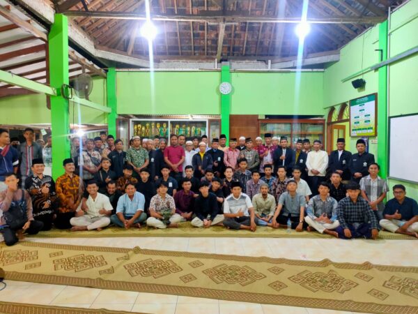 Safari Tarawih H. Supriyono di YPI Nur Aisyah Bantul