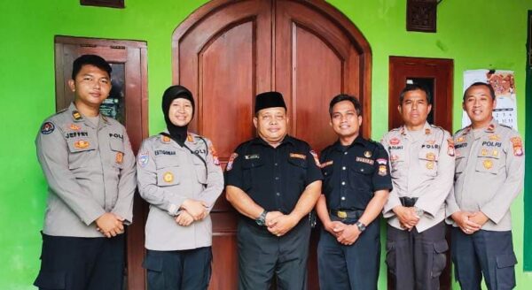 Kunjungan Silaturahmi Kasatbinmas Polres ke SENKOM Bantul