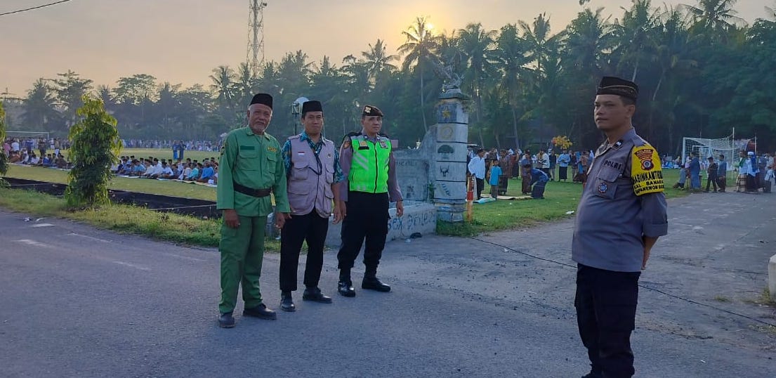 Senkom berpartisipasi amankan lokasi sholat idul fitri di banaran