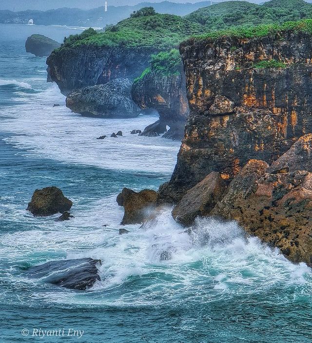 Wisata Pantai Krakal: Surga Pasir Putih Pantai Selatan