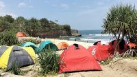 Camping di Pantai Watu Kodok
