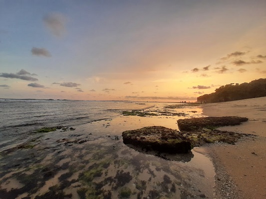 Memperkenalkan Keindahan Pantai Watu Kodok di Gunungkidul