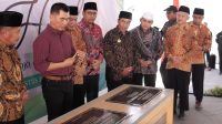 Penandatanganan Prasasti Peresmian oleh Bupati Gunungkidul, H. Sunaryanta