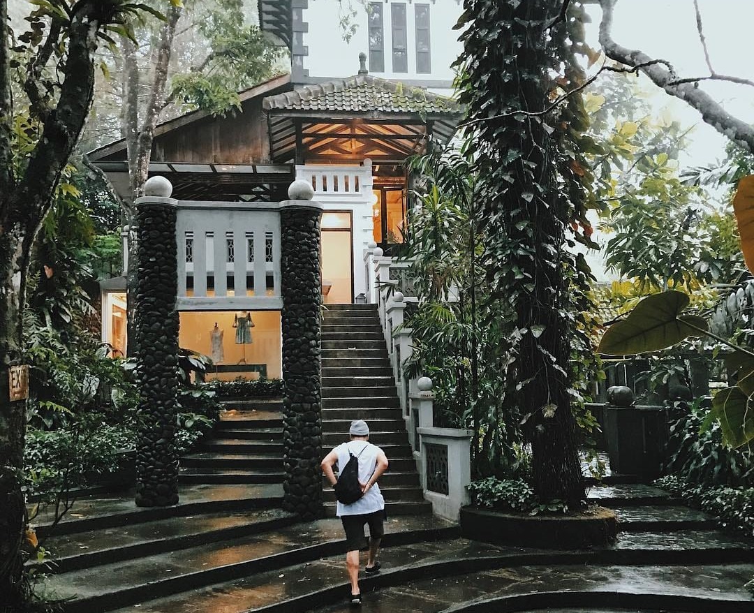 Museum Ullen Sentalu, Wisata di Jogja untuk Keluarga (IG @iphann)