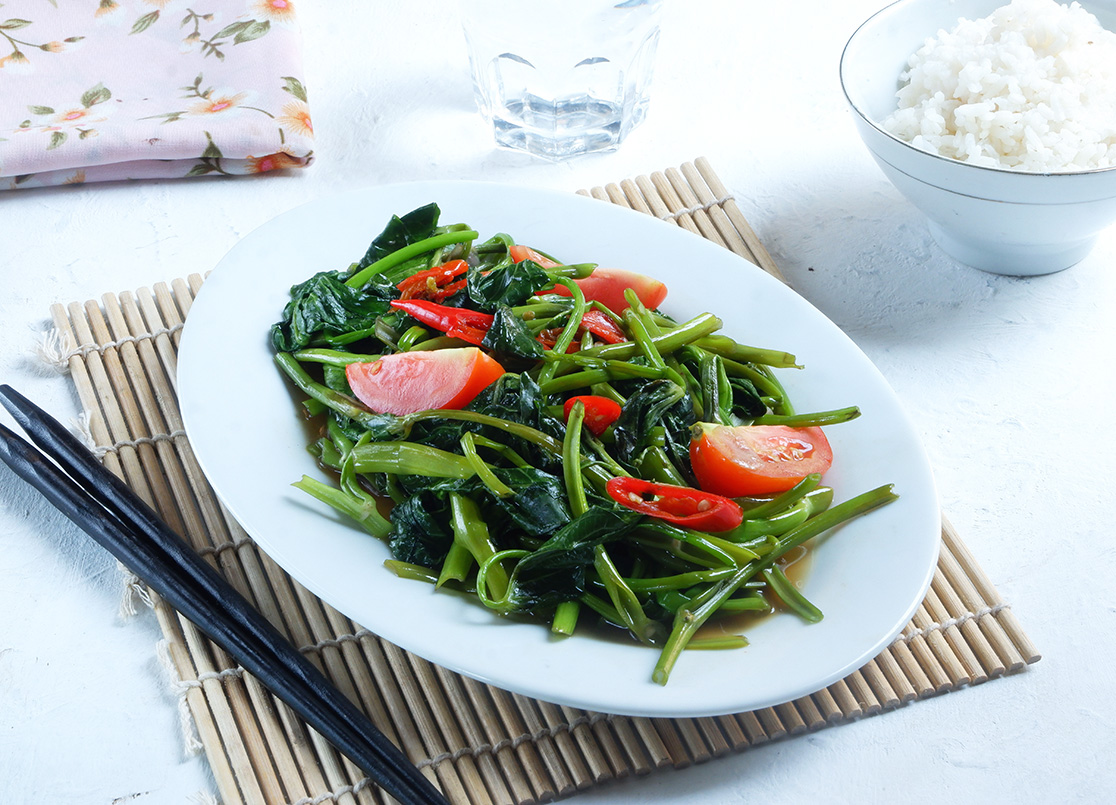 Cara Membuat Tumis Kangkung yang Lezat, Segar dan Mudah