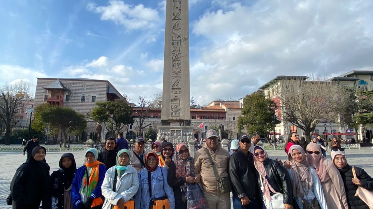 Travel Umroh dan Haji Jawa Timur