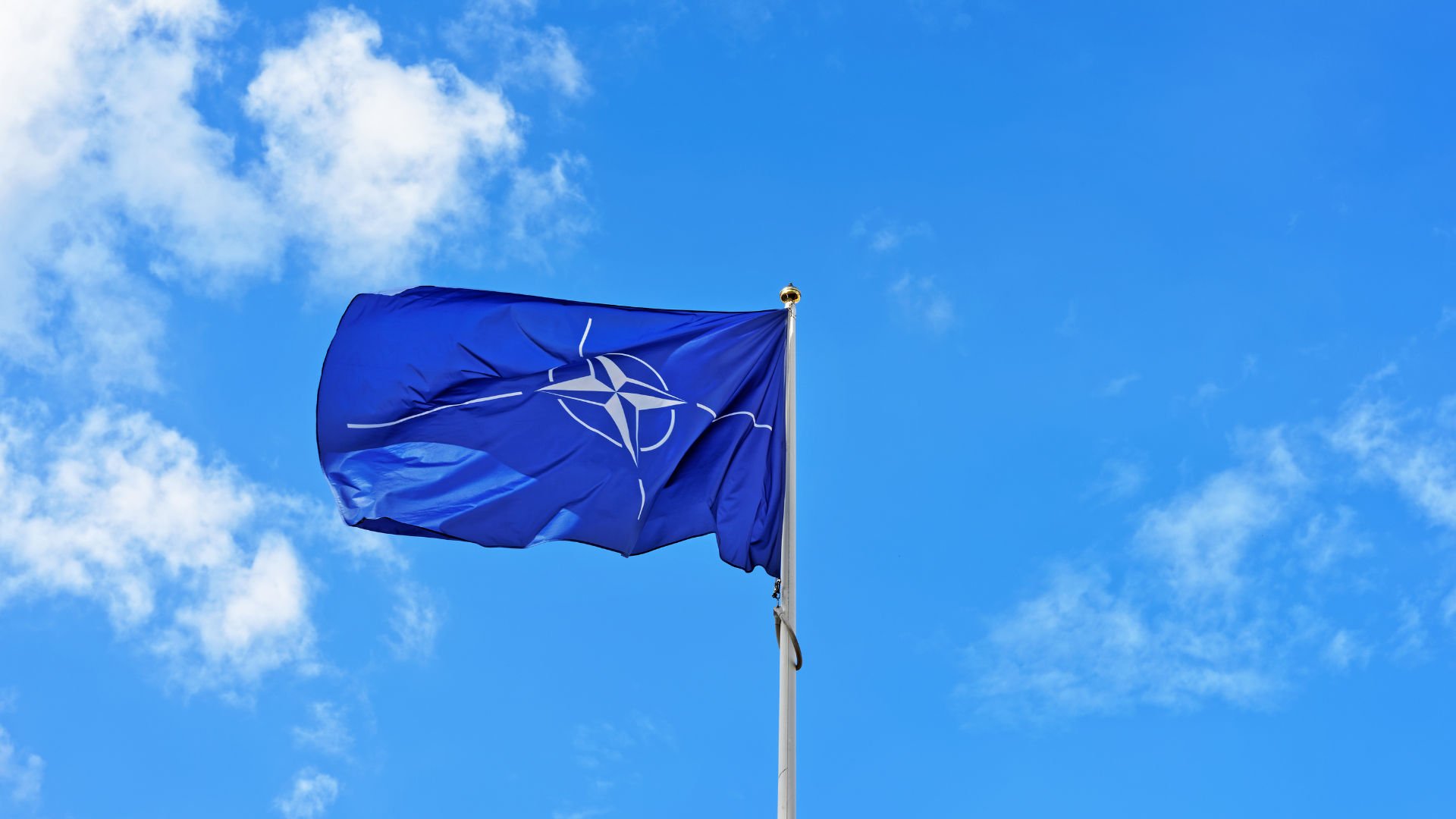 KTT NATO di The Hague