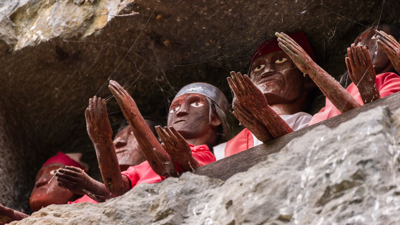 Ritual Adat Toraja yang Sakral