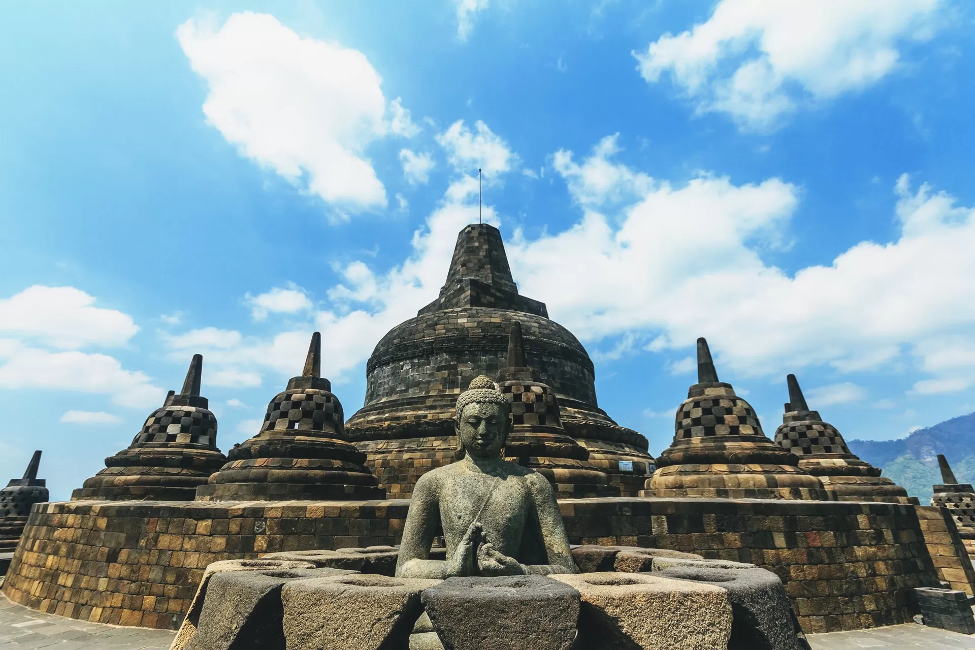 Mengunjungi Situs UNESCO World Heritage: Petualangan Tak Terlupakan