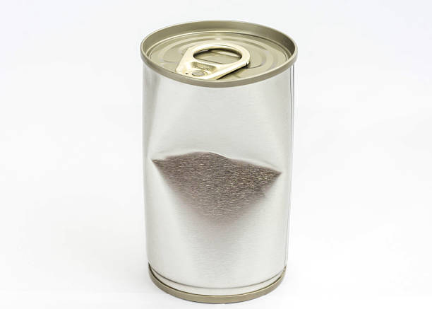  Jangan Konsumsi Makanan Kaleng yang Kemasannya Penyok, Ini Bahayanya!.