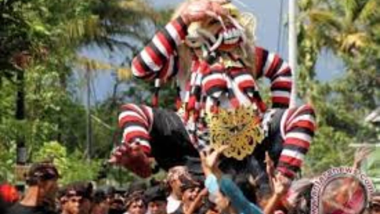 Tradisi Saparan Bekakak di Bantul