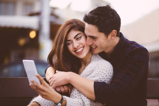 Pelukan Lebih Ampuh dari Obat?. Ini 7 Manfaat Dahsyatnya untuk Jiwa dan Raga