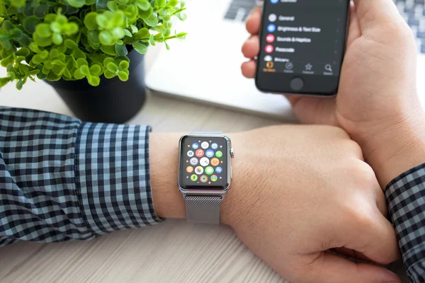 7 Manfaat Smartwatch untuk Kemudahan Aktivitas Sehari-hari yang Wajib Anda Coba
