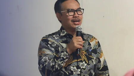 Satu Kampung Satu Bidan